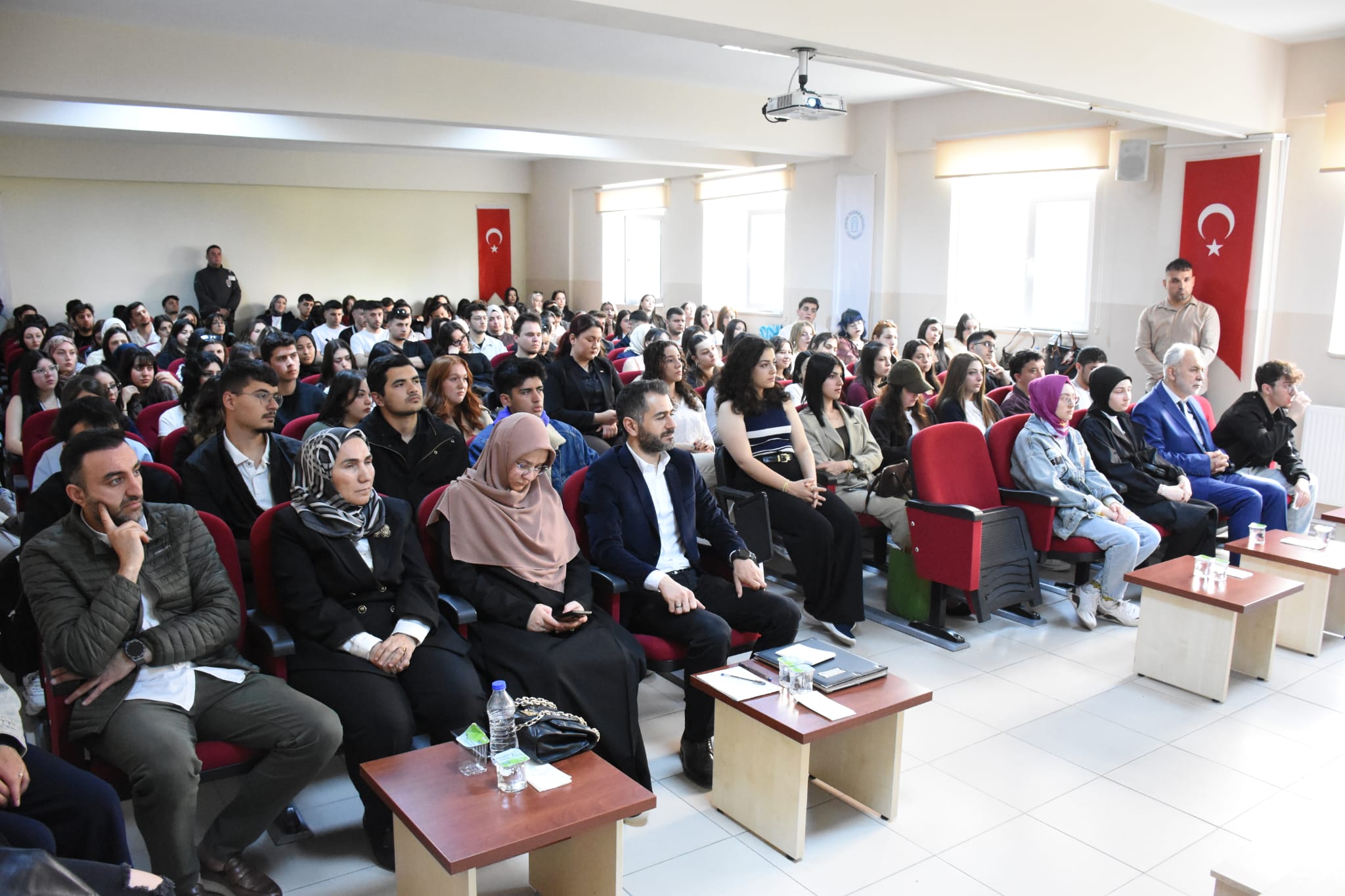 Ankara Yıldırım Beyazıt Üniversitesi Galeri Resmi