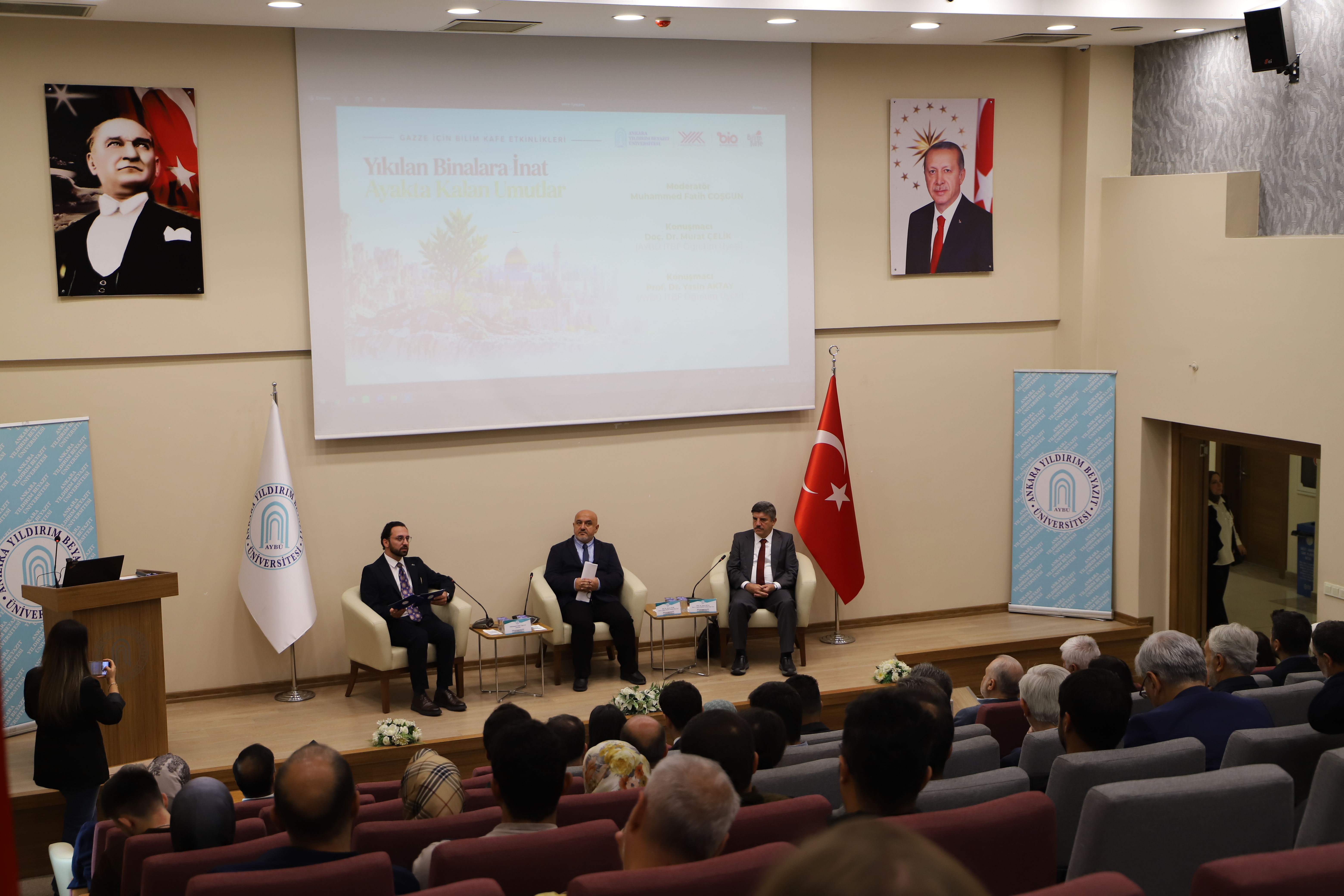 Gazze’de Yıkılan Binalara İnat, Ayakta Kalan Umutlar