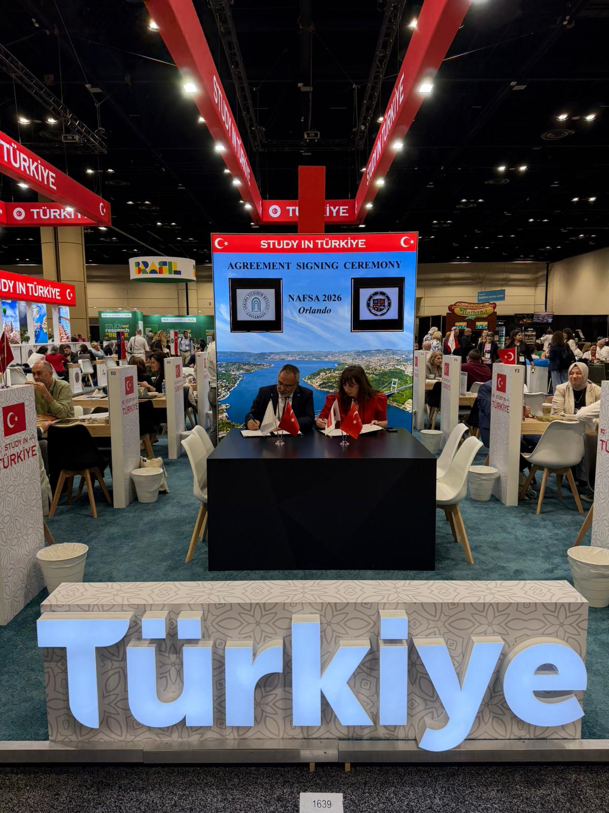 Ankara Yıldırım Beyazıt Üniversitesi Galeri Resmi