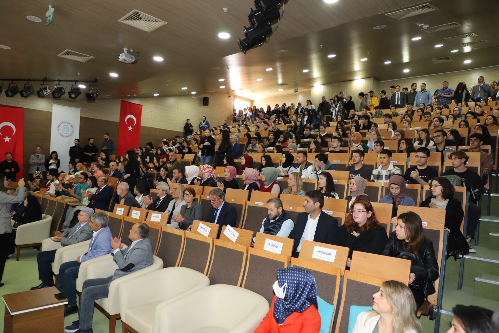 WhatsApp Image 2023-10-04 at 16.27.12 (4).jpeg