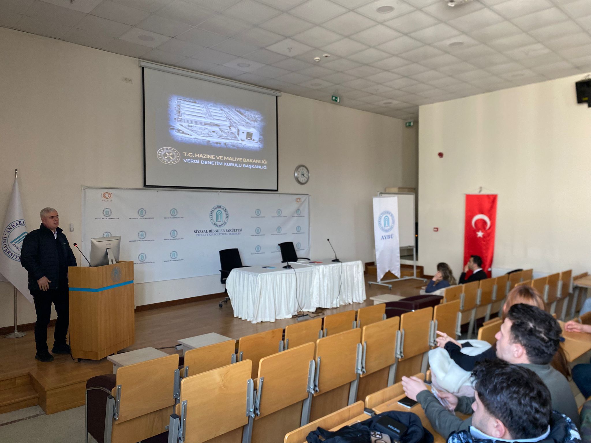 Ankara Yıldırım Beyazıt Üniversitesi Galeri Resmi
