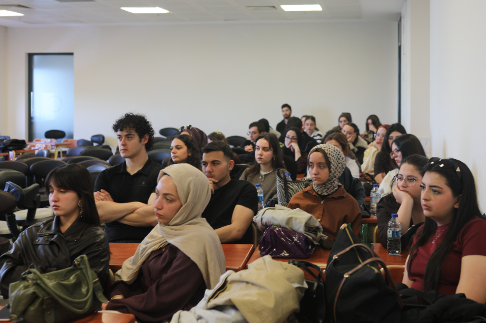 Ankara Yıldırım Beyazıt Üniversitesi Galeri Resmi
