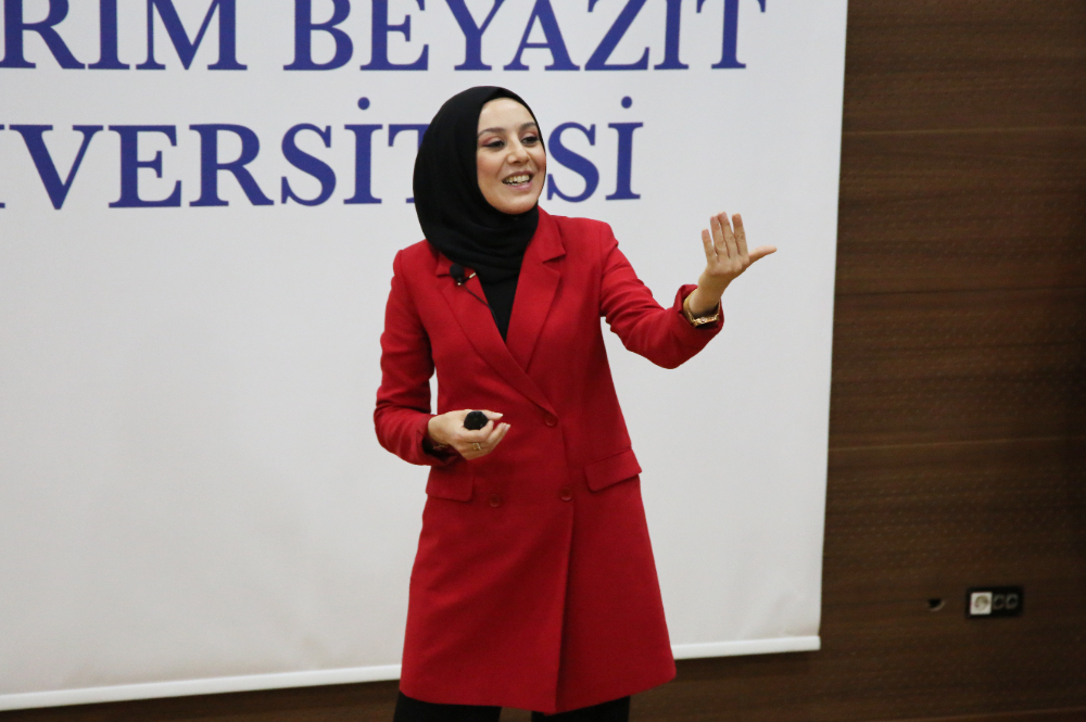 Ankara Yıldırım Beyazıt Üniversitesi Galeri Resmi