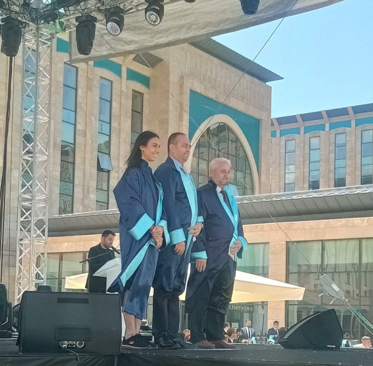 Akademik Personel Cübbe Giyme Töreni13.jpeg