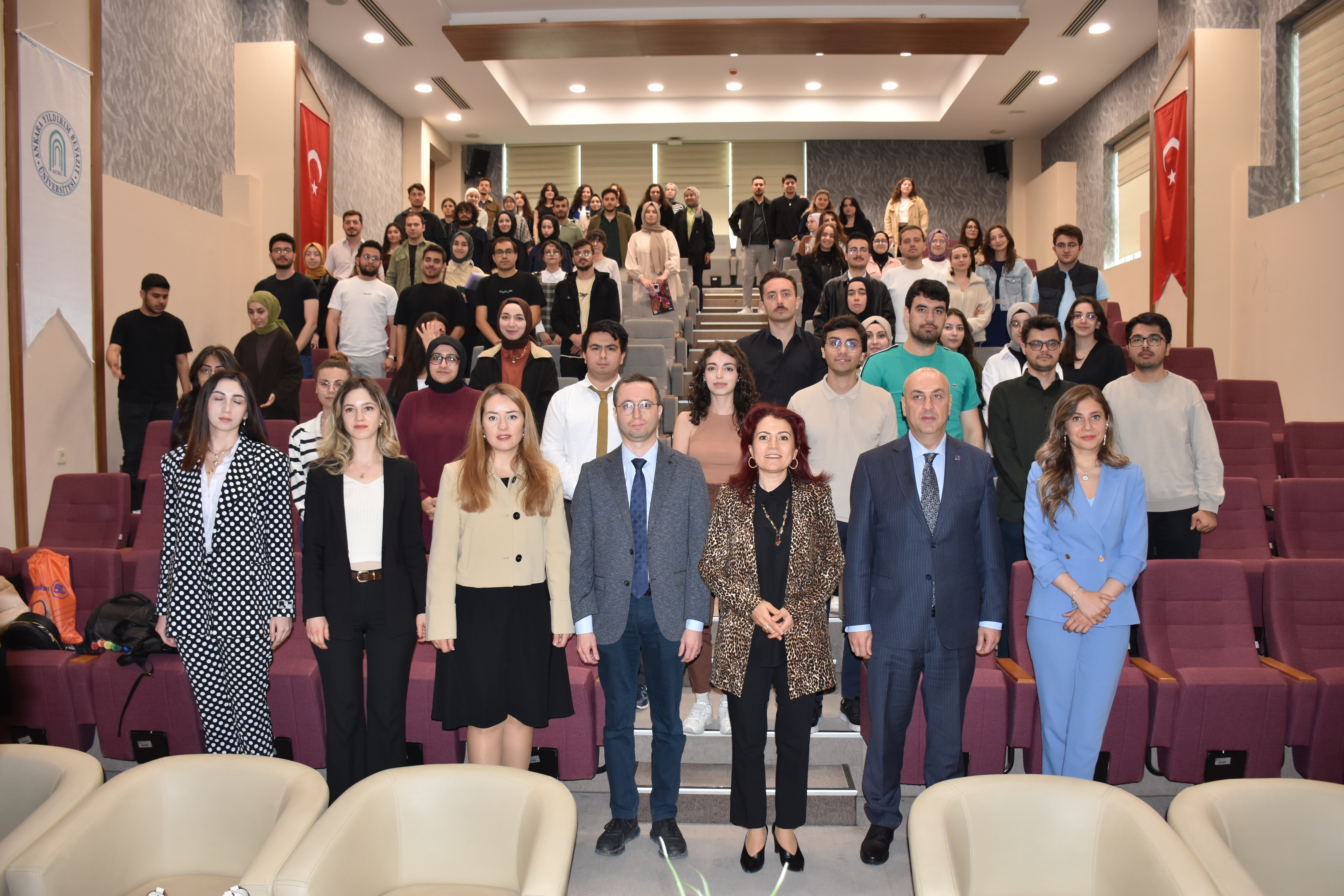 Ankara Yıldırım Beyazıt Üniversitesi Galeri Resmi