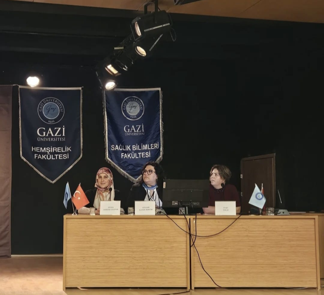 Romatolojide Multidisipliner Yaklaşımlar Sempozyumu oturum başkanlığı fotoğrafı 