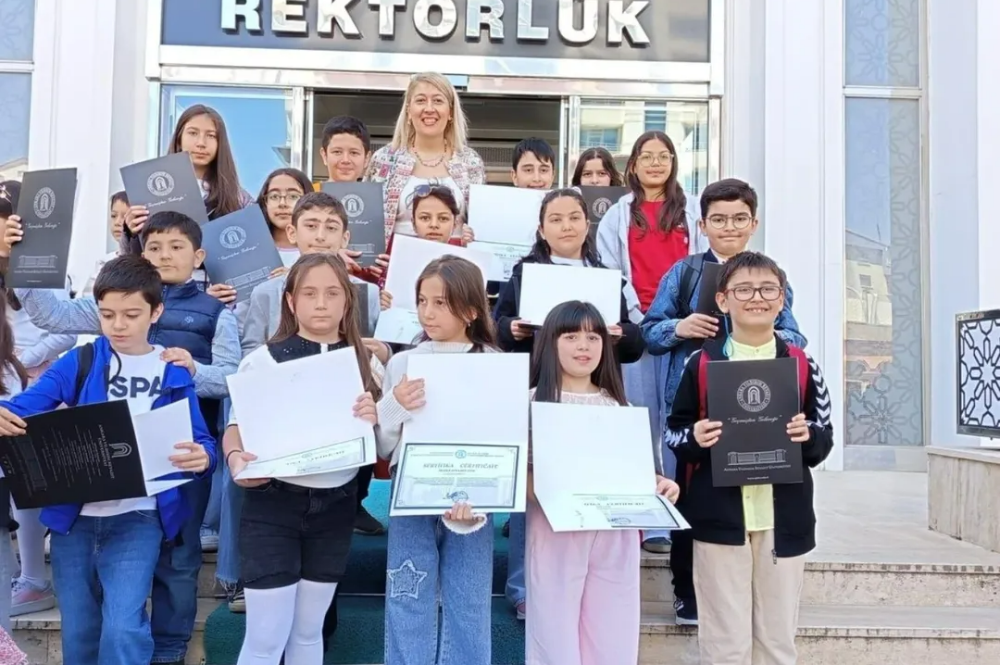 Ankara Yıldırım Beyazıt Üniversitesi Galeri Resmi