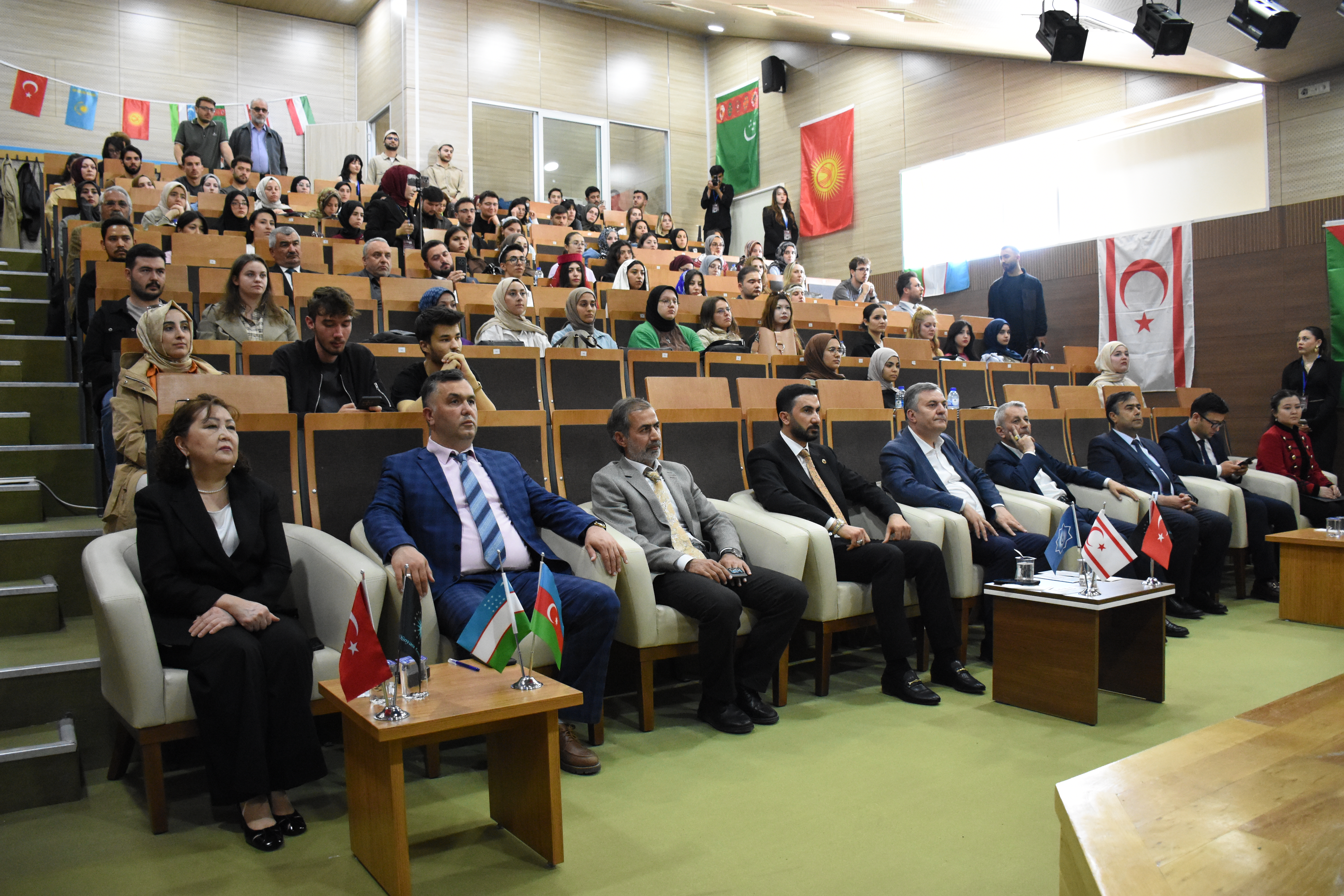 Ankara Yıldırım Beyazıt Üniversitesi Galeri Resmi