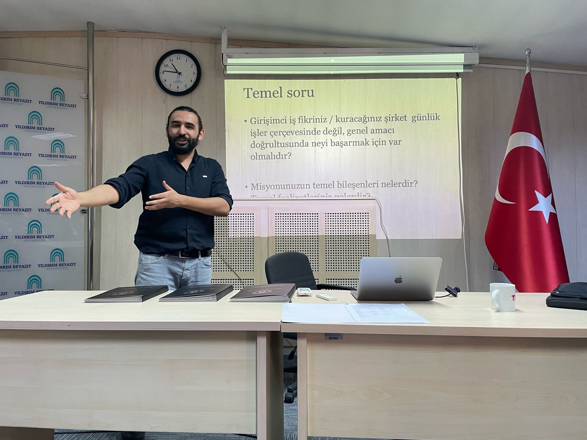 WhatsApp Image 2024-03-01 at 08.31.02.jpeg