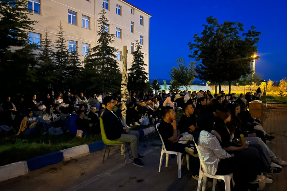 Ankara Yıldırım Beyazıt Üniversitesi Galeri Resmi