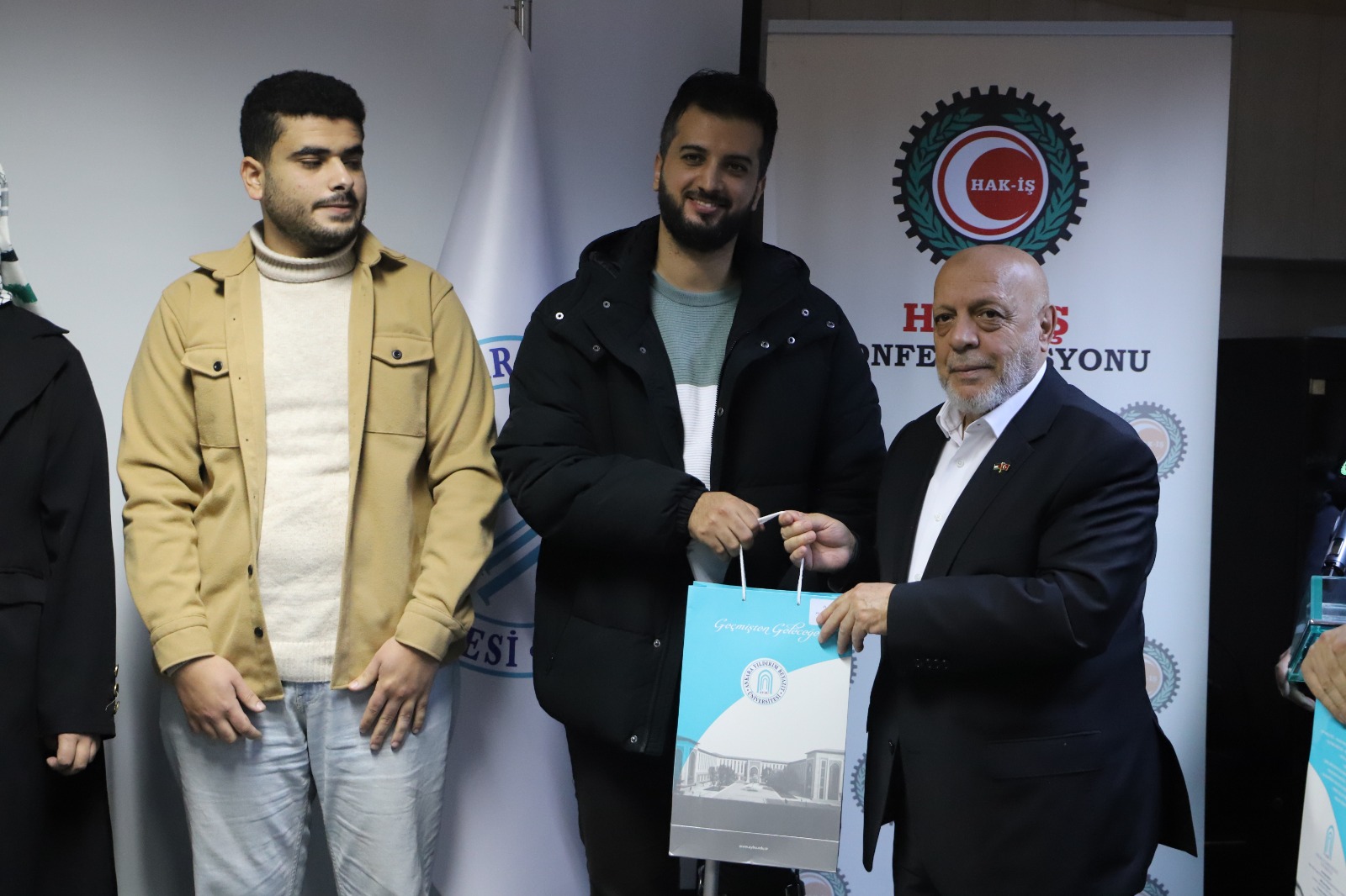 WhatsApp Image 2024-12-12 at 16.20.56 (3).jpeg