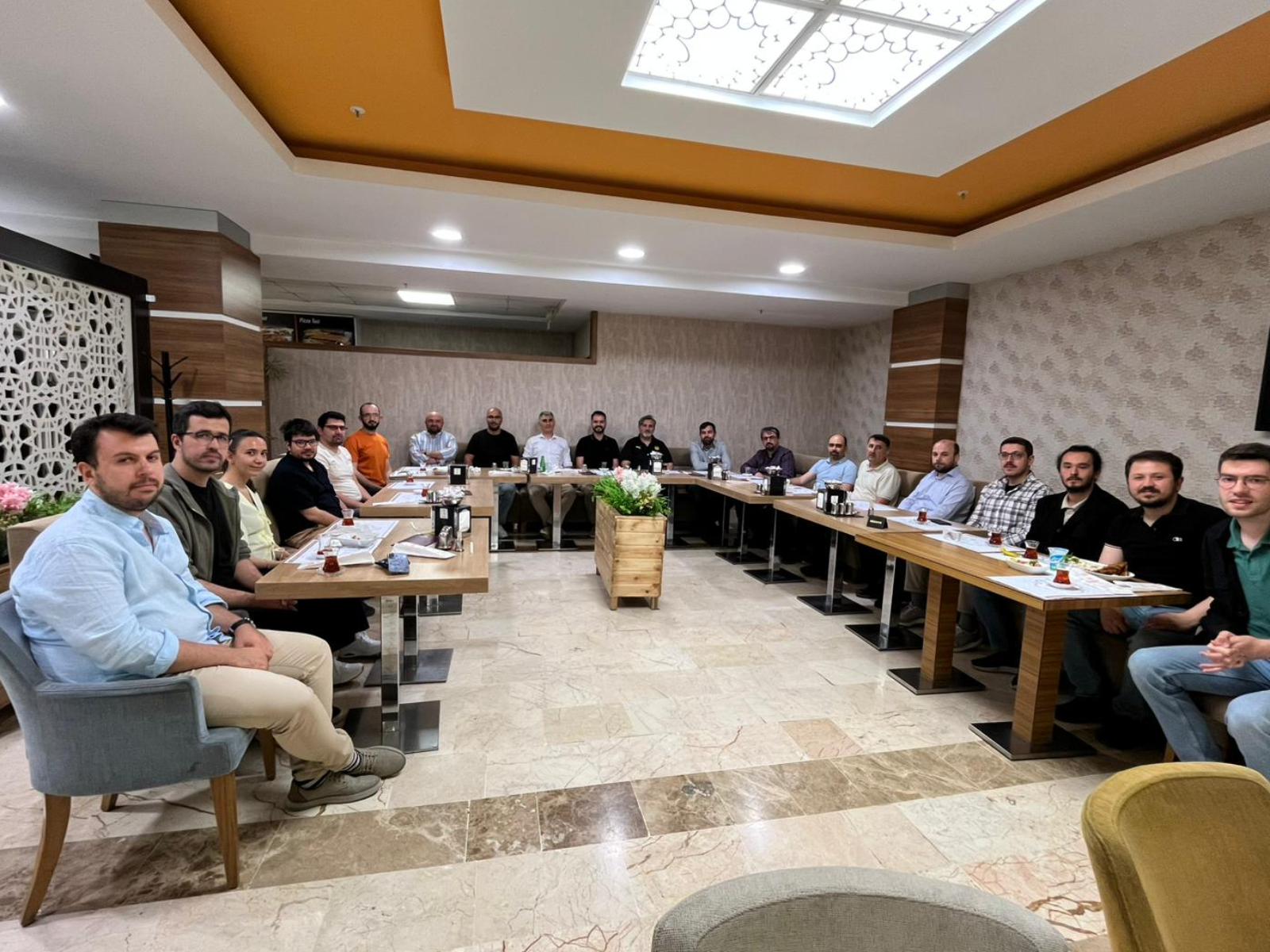 Prof. Dr. Asaf Behzat Şahin Hocamız İçin Veda Yemeği Düzenlendi