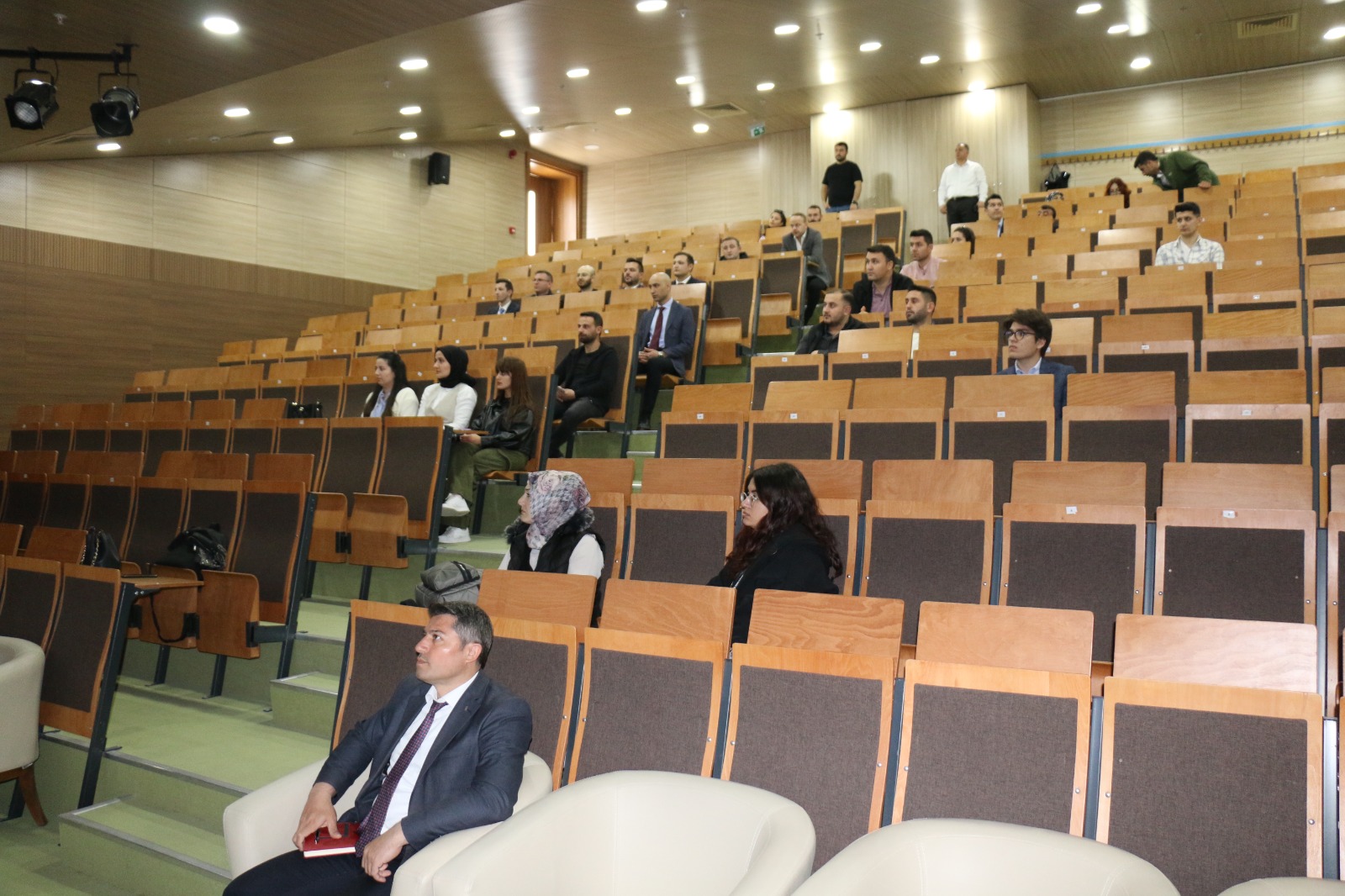 WhatsApp Image 2024-04-15 at 14.44.47 (1).jpeg