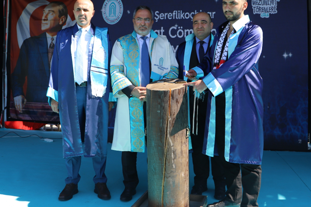 Ankara Yıldırım Beyazıt Üniversitesi Galeri Resmi
