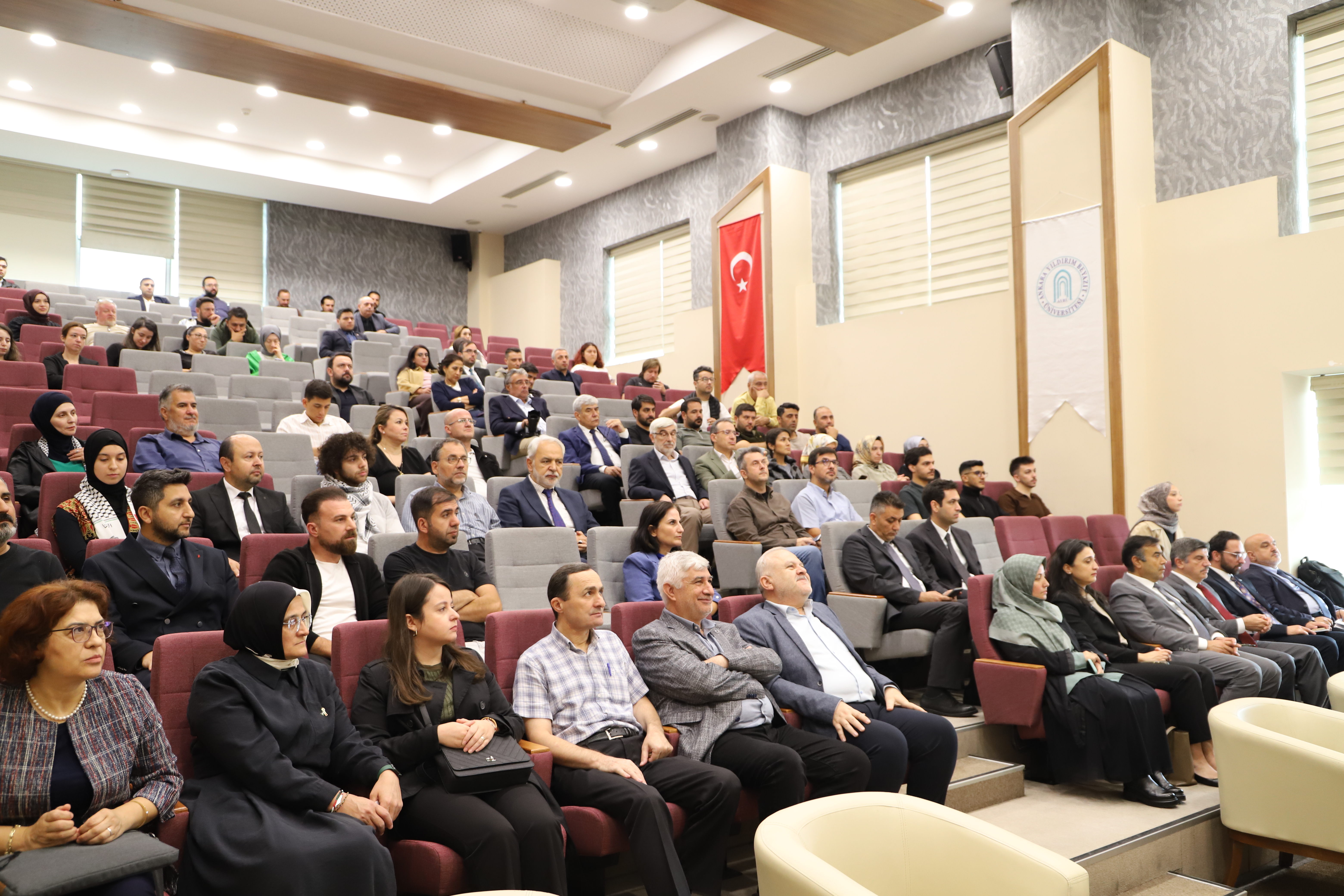 Ankara Yıldırım Beyazıt Üniversitesi Galeri Resmi