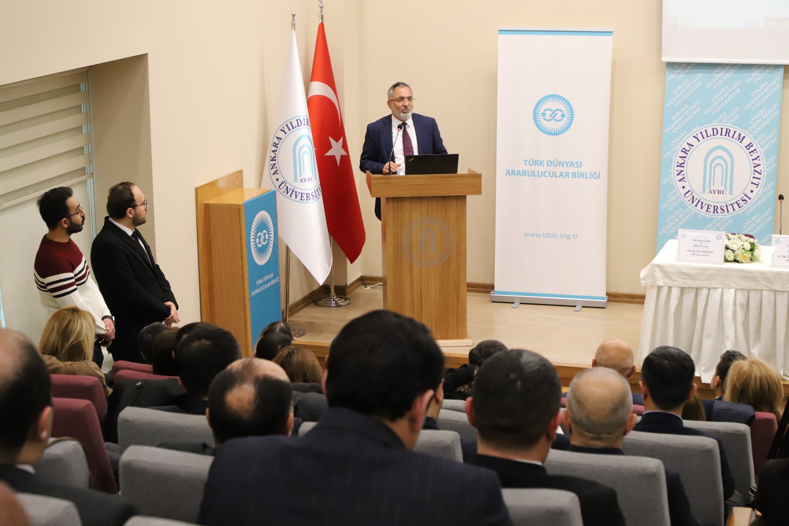 WhatsApp Image 2024-11-28 at 20.57.02 (2).jpeg