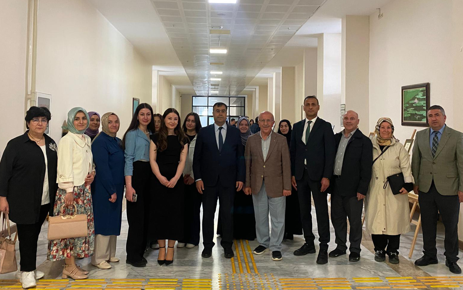 Ankara Yıldırım Beyazıt Üniversitesi Galeri Resmi