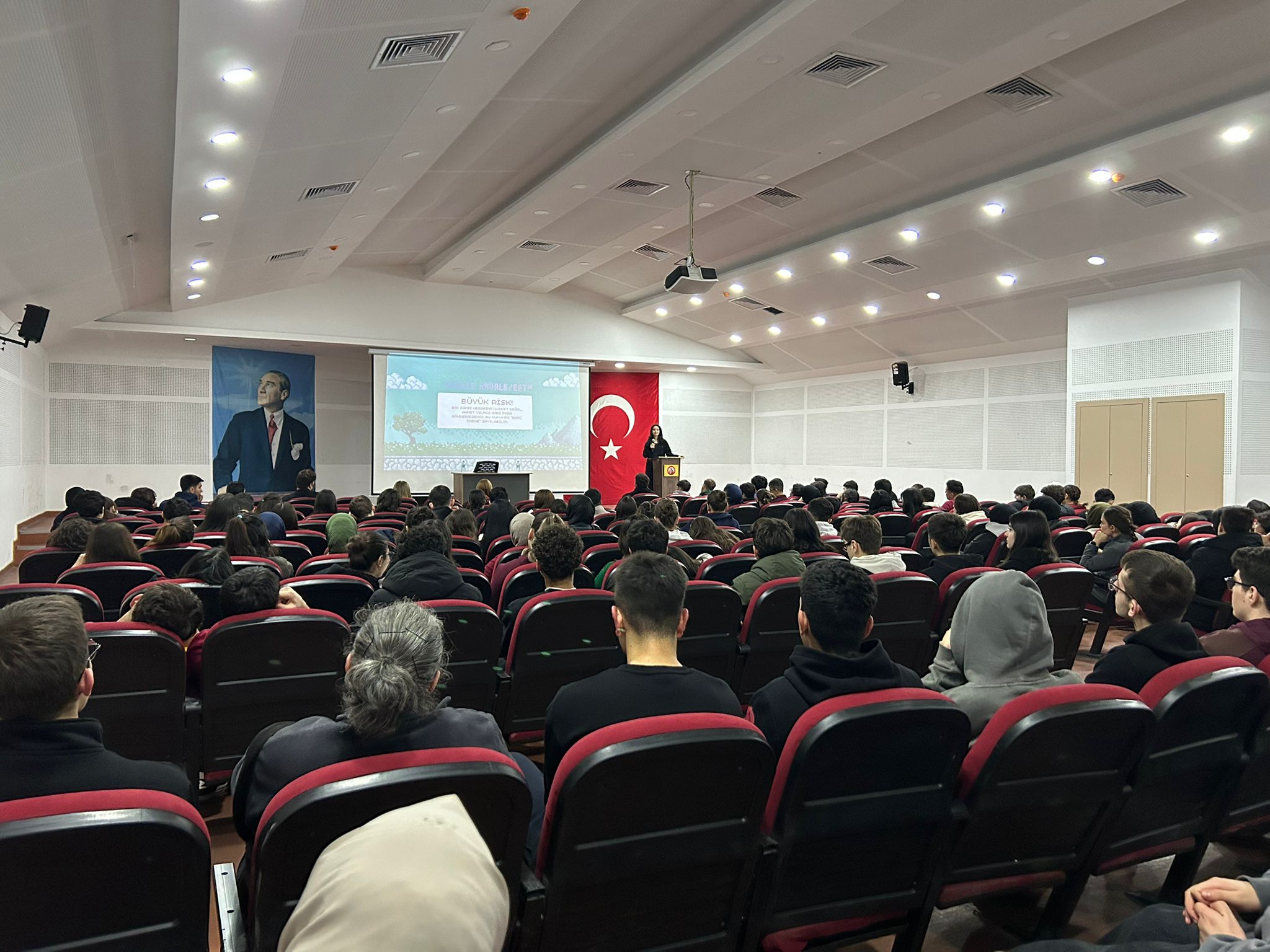 WhatsApp Image 2025-12-19 at 10.40.47.jpeg