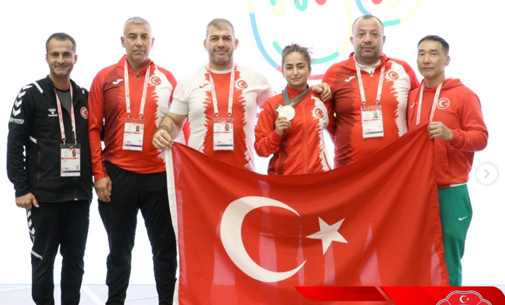 Judo buse Tıraş.jpg