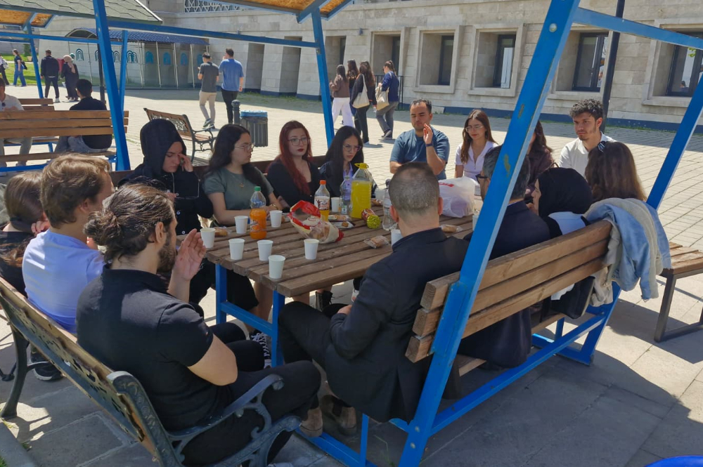 Ankara Yıldırım Beyazıt Üniversitesi Galeri Resmi