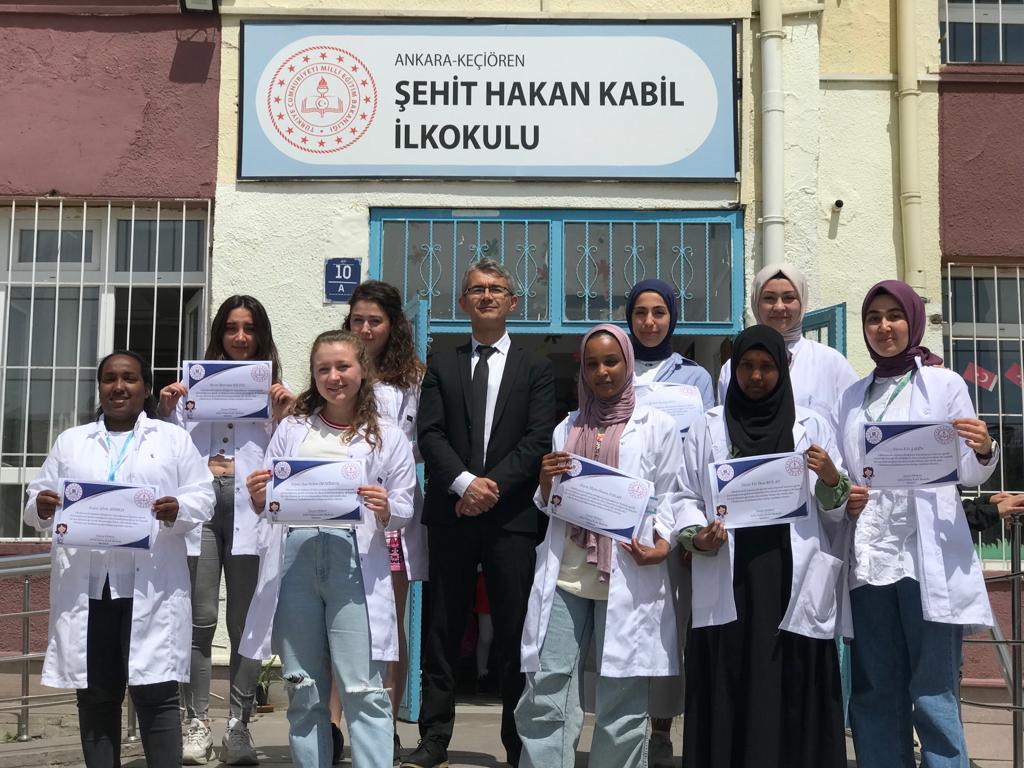AYBÜ Hemşirelik Bölümü Öğrencilerimize Klinik ve Saha Uygulamalarındaki Başarılı Çalışmaları Nedeniyle Teşekkür Belgeleri Verilmiştir...!!!