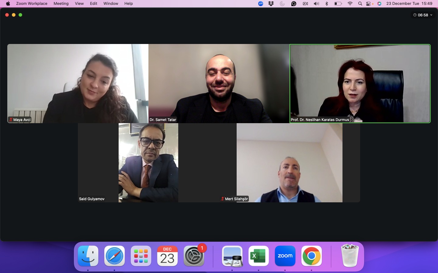 We held our last Roundtable Meeting of the Year.