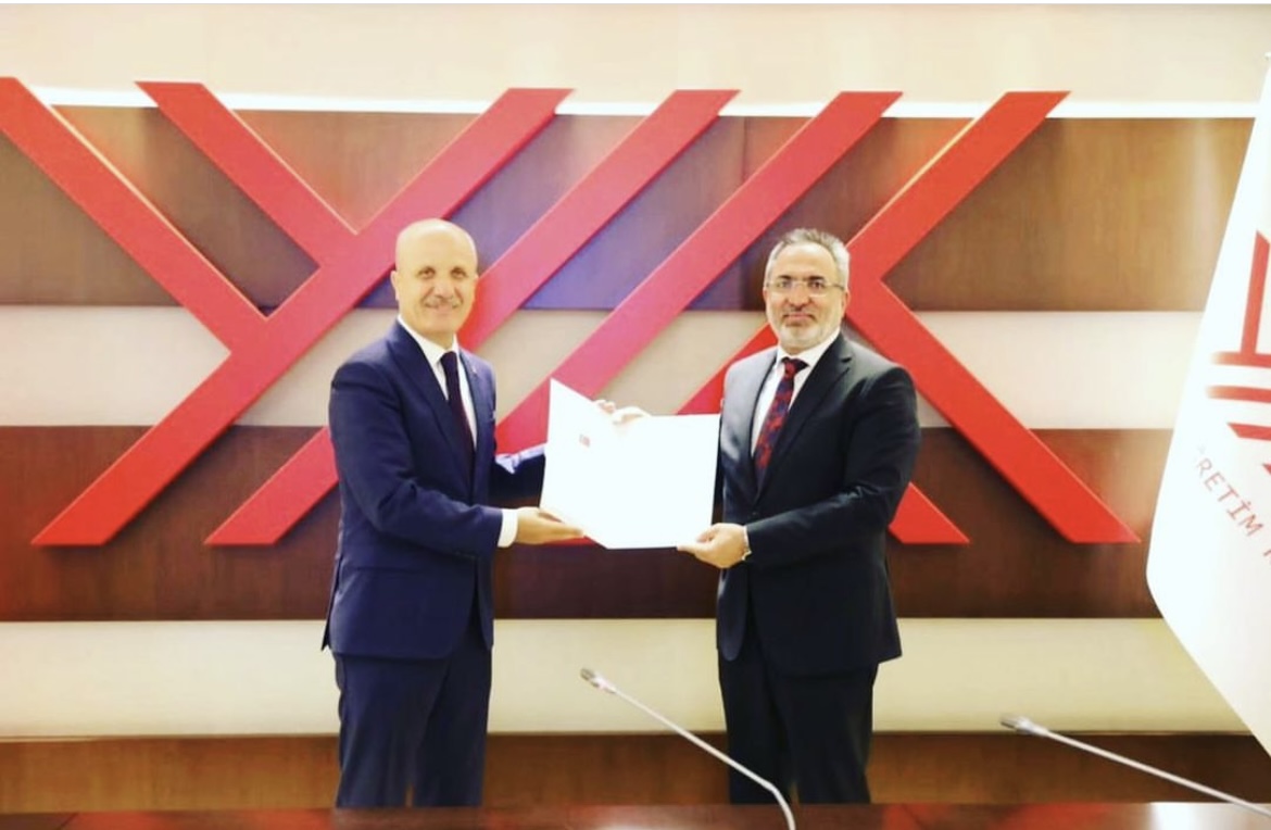 Sayın Rektörümüz Prof. Dr. Ali Cengiz Köseoğlu, YÖK Başkanlığı'nda Düzenlenen Tören ile Birlikte Göreve Başlamıştır.