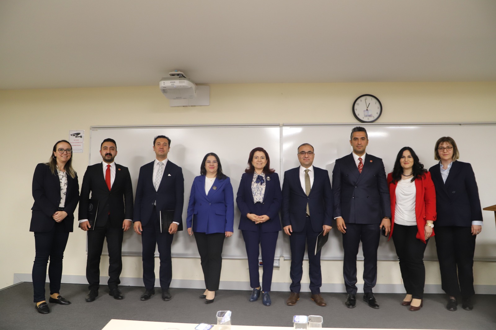 AYBÜ Kariyer Günleri Kapsamında " Sosyal Program" Oturumları Hukuk Fakültesinde Gerçekleştirildi