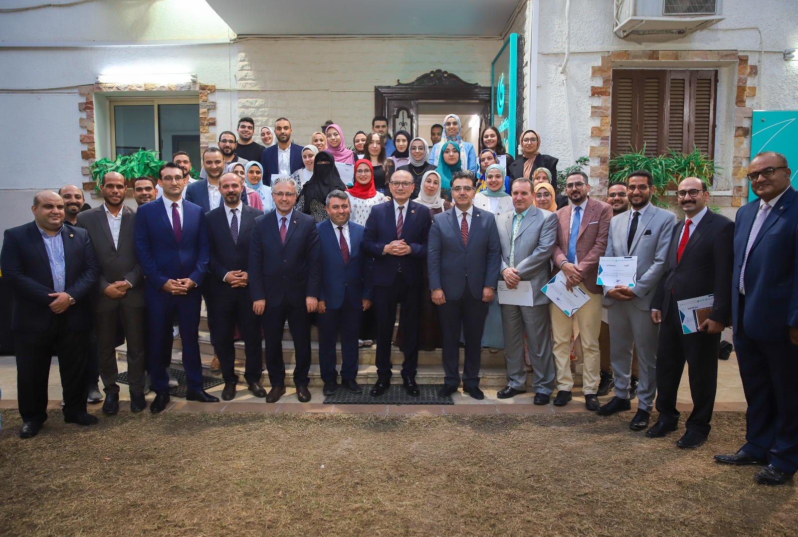 AYBÜ'den Mısır'daki Türkologlara Eğitim