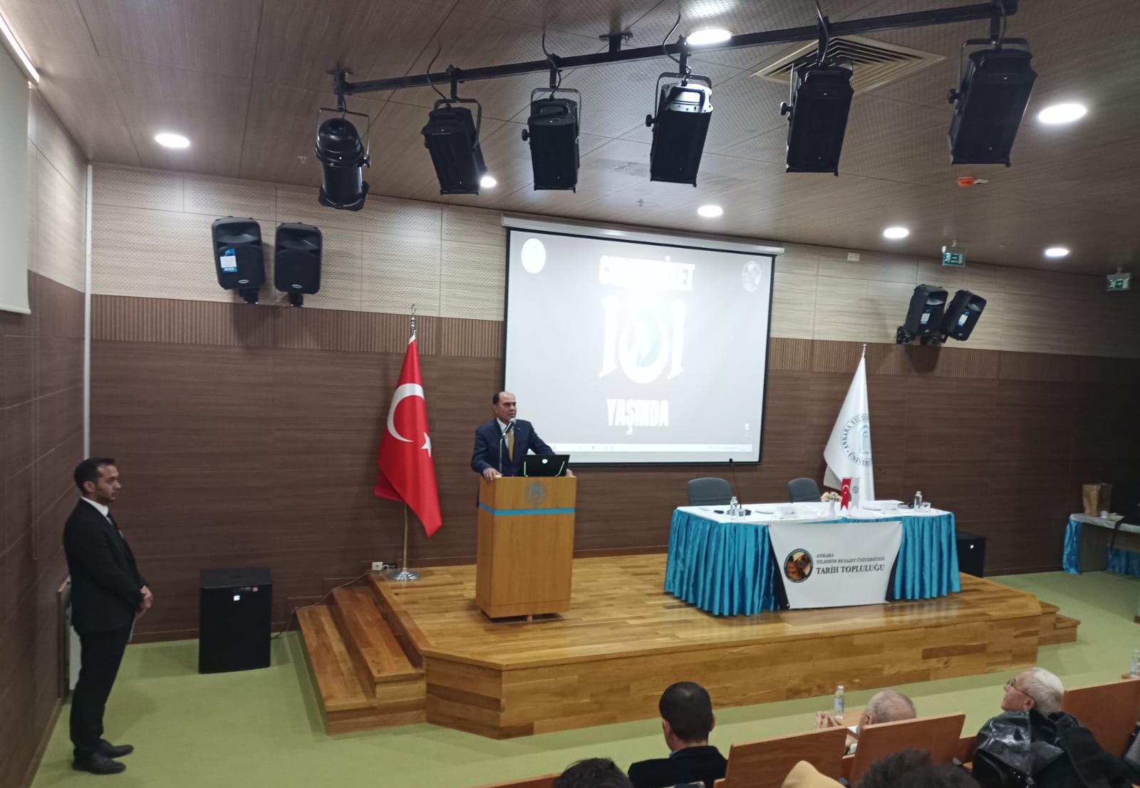 AYBÜ'den Cumhuriyetin İlanın 101. Yılına Özel " Cumhuriyet Paneli "