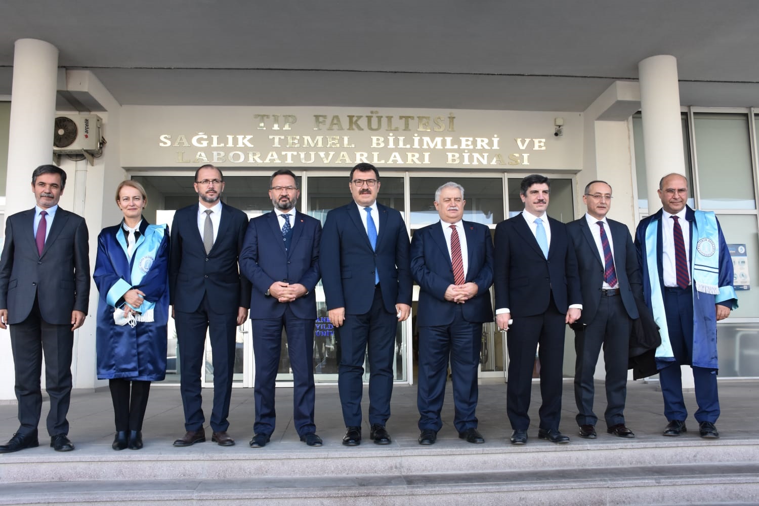 AYBÜ Bilim İnsanları Taltif Töreni Düzenlendi