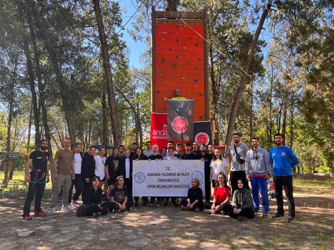 Fakültemiz Antrenörlük Eğitimi Bölümü öğrencileri Doğa Kampı yaptılar