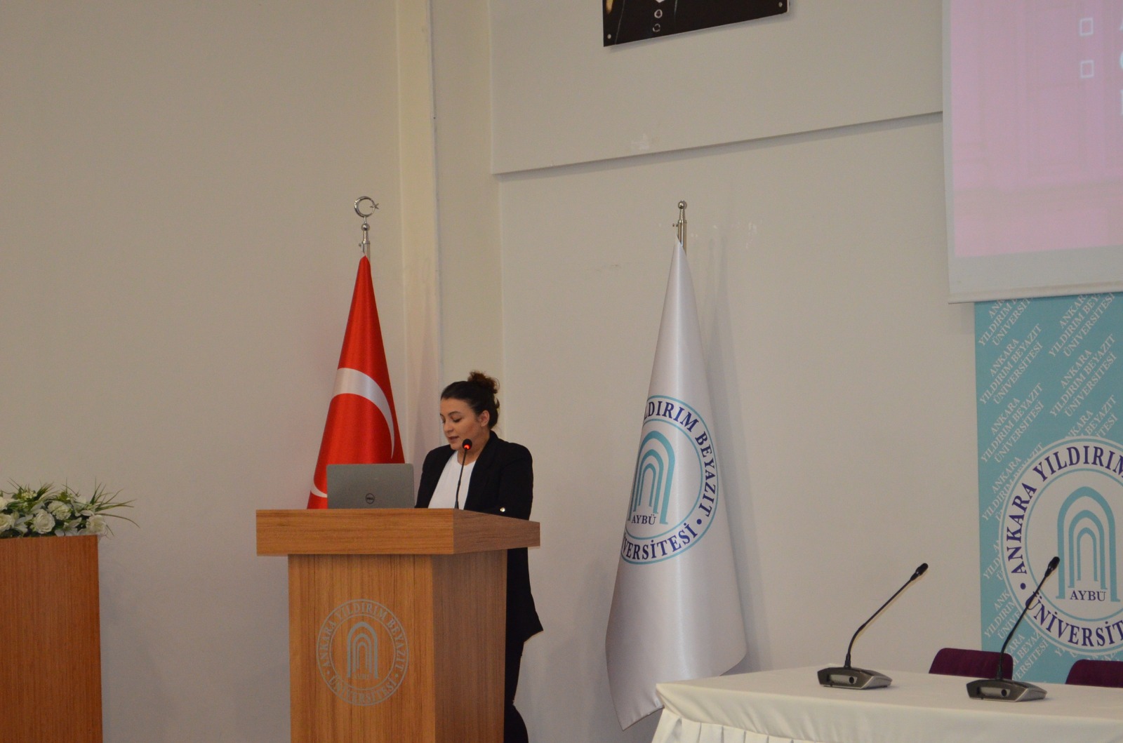 241st Wednesday Seminar: A presentation titled “The Judicial System, Legal Education and the Law Profession in the United States” was made.