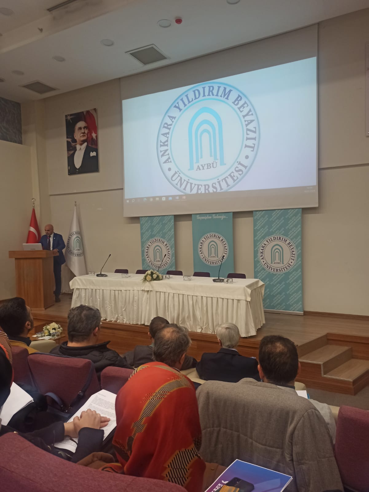 HİPPOTERAPİ MERKEZ MÜDÜRÜMÜZ ÖĞR.GÖR.ALİ EKBER ÜN AYBÜ KURUM İÇ DEĞERLENDİRME RAPORU TOPLANTISINA KATILDI