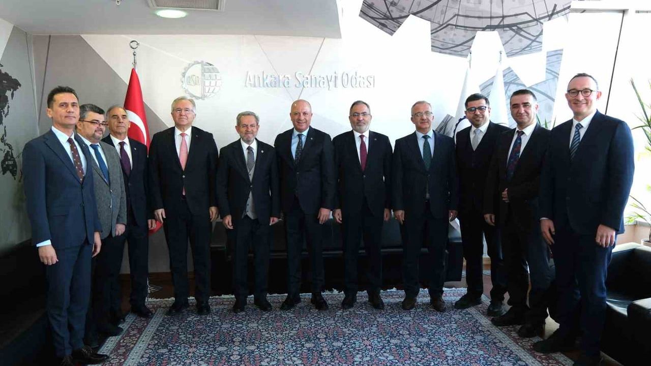 ASO, Dört Üniversiteyle Mesleki Eğitimi Güçlendirmek İçin Protokol İmzaladı