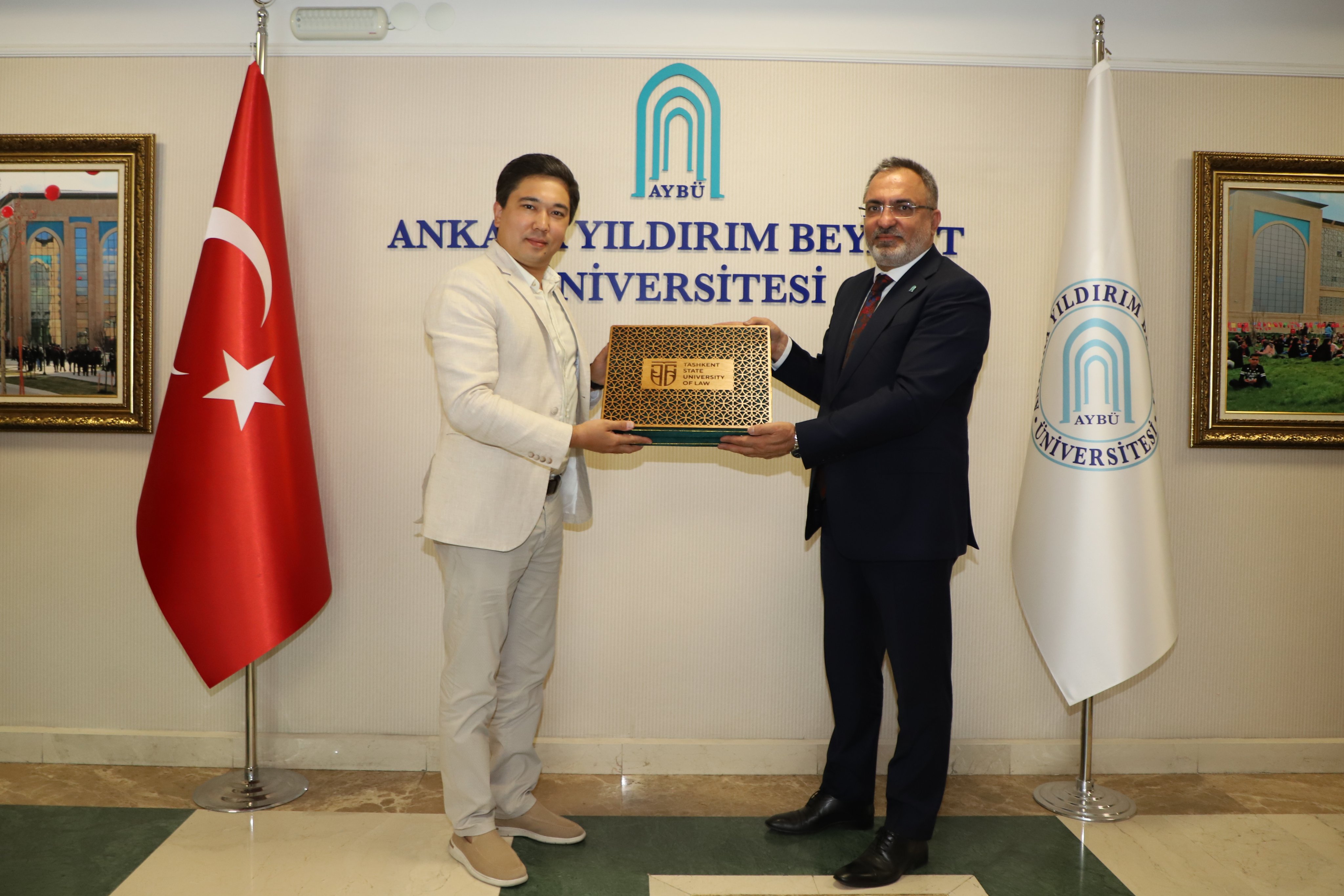 Taşkent Devlet Hukuk Üniversitesi'nden Rektörümüze Ziyaret