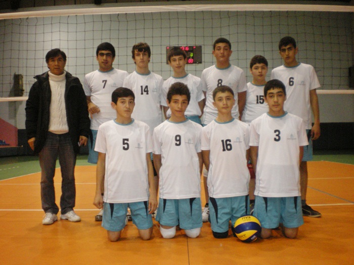 HAFTA  SONU  3  MÜSABAKA  OYNANDI