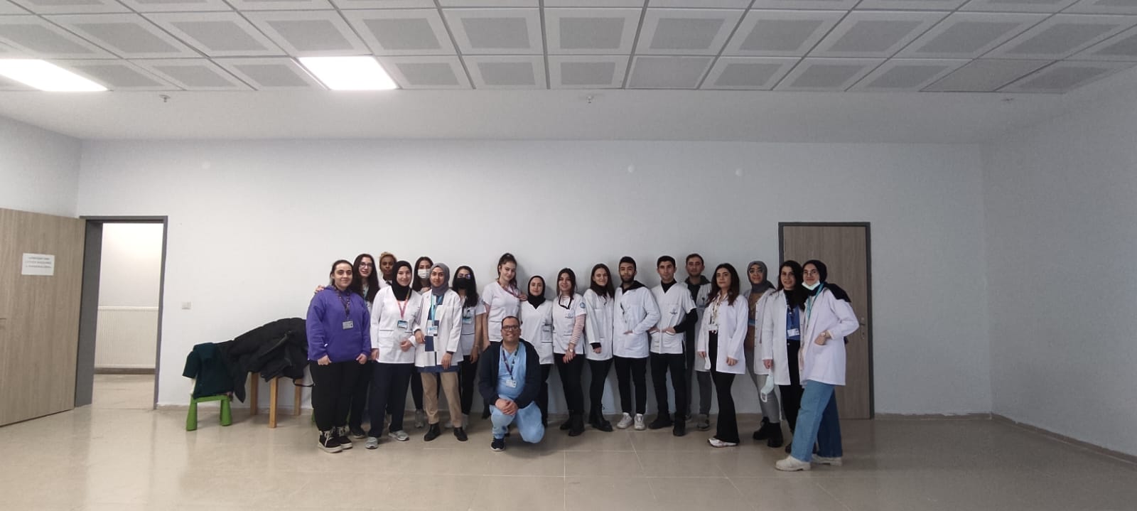 Öğretim Elemanlarımız ve Öğrencilerimiz Depremden Etkilenen Vatandaşlarımızın Sağlık Gereksinimlerini Belirledi...!!!