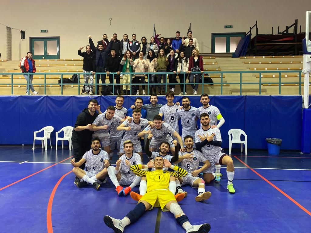 Üniversitemiz Erkek Futsal Takımı Hacı Bayram Veli Üniversitesi İle Karşılaştı