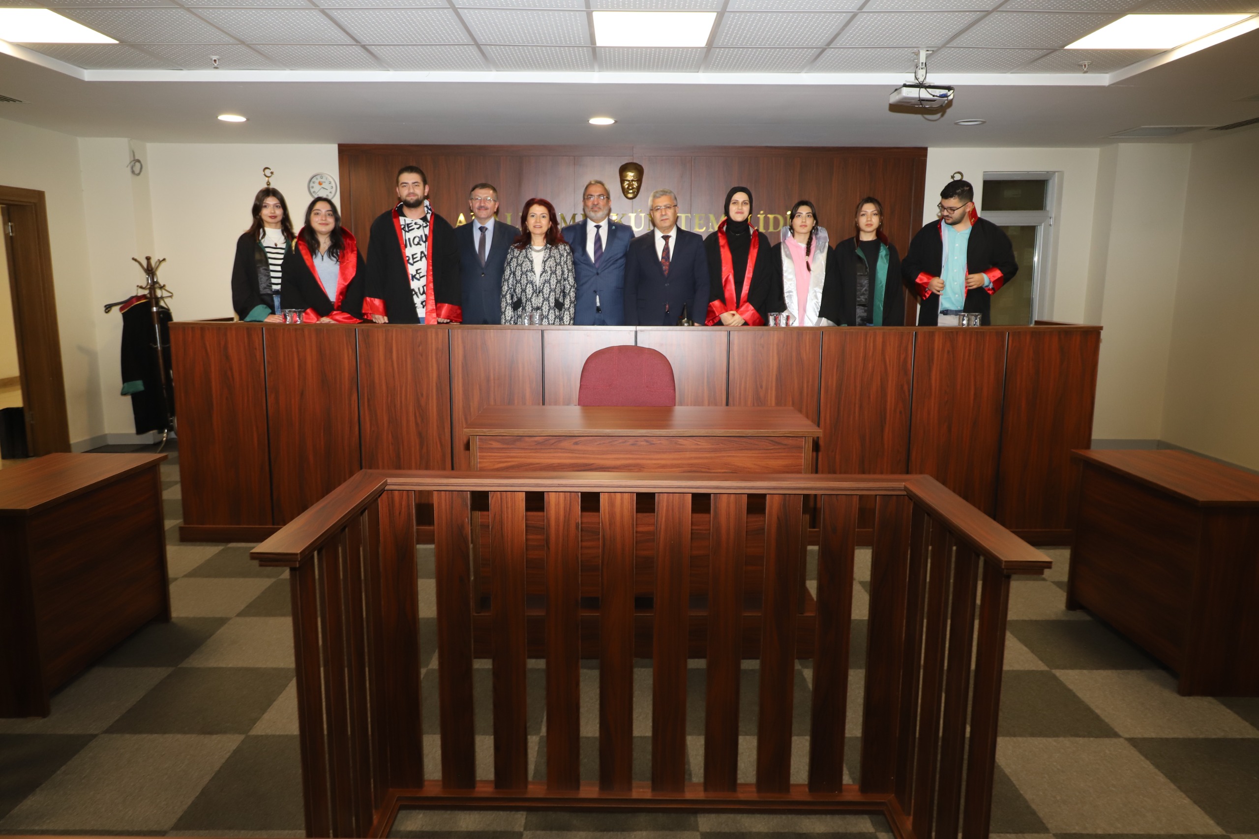 Fakültemiz Duruşma Salonu Açılışı Yapıldı.