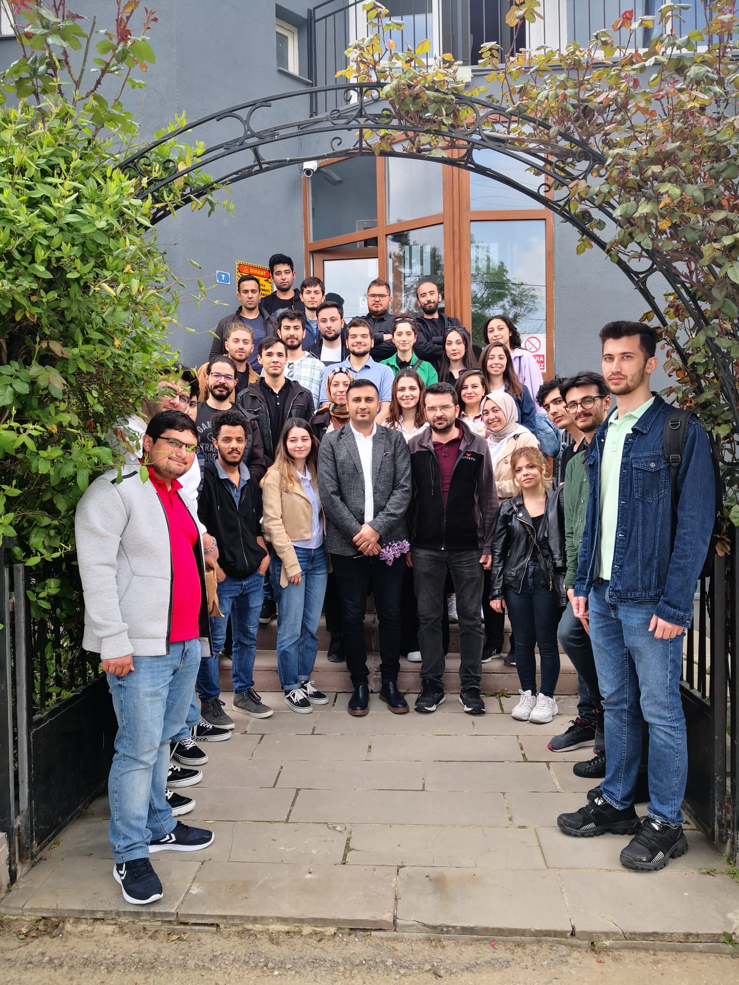 Hidrojen Teknolojileri ve Yakıt Hücreleri Laboratuvarına Teknik Gezi