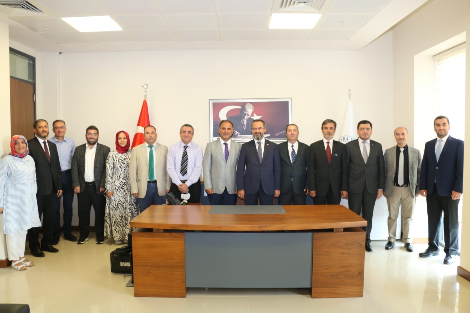 Fakültemizde Dekanlık Devir Teslim Töreni Gerçekleştirildi.