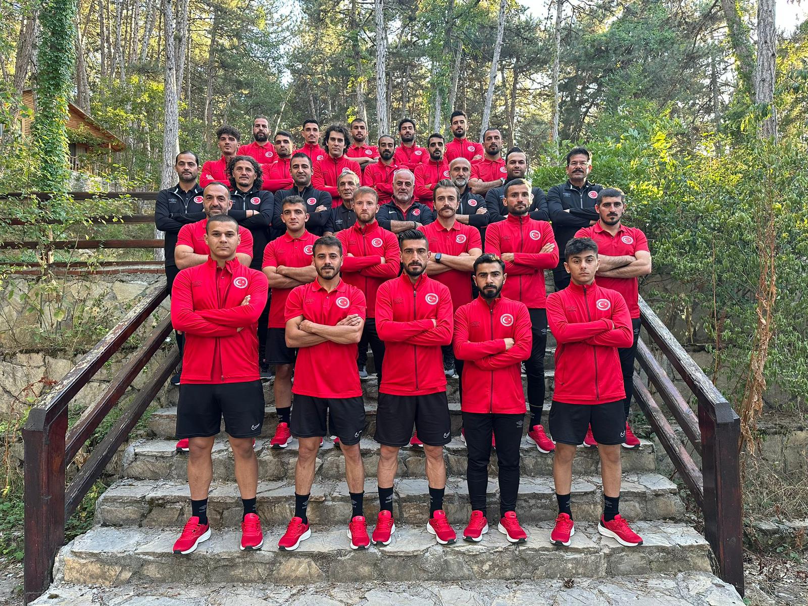 Spor Bilimleri Fakültesi Dekan Yardımcısı Doç. Dr. Ersan TOLUKAN ‘a Dünya Şampiyonluğu Yolunda Milli Görev