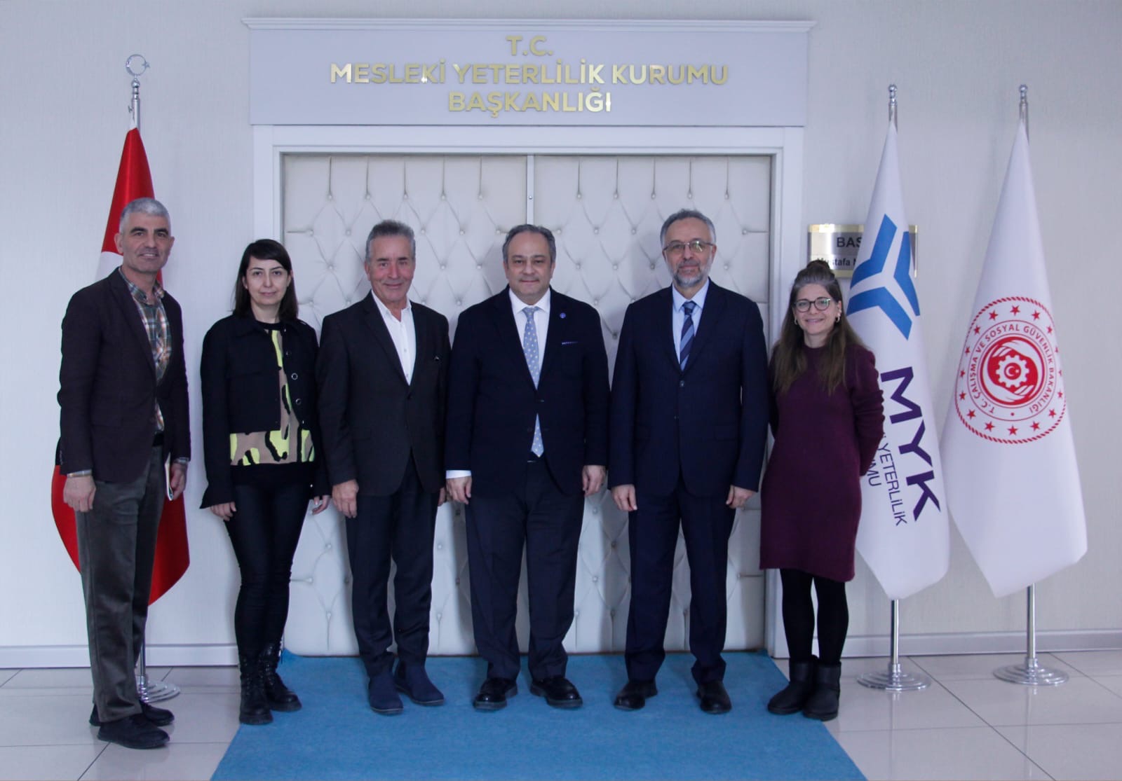 At Destekli Terapi ve Aktiviteler Federasyonu Başkanı Prof. Dr. Şükrü TORUN, Federasyon Başkan Yardımcısı ve Merkez Müdürümüz Öğr. Gör. Ali Ekber ÜN ve Yönetim Kurulu Üyesi Prof. Dr. İ. M. Safa KAPICIOĞLU  ile MYK Görüşmesi