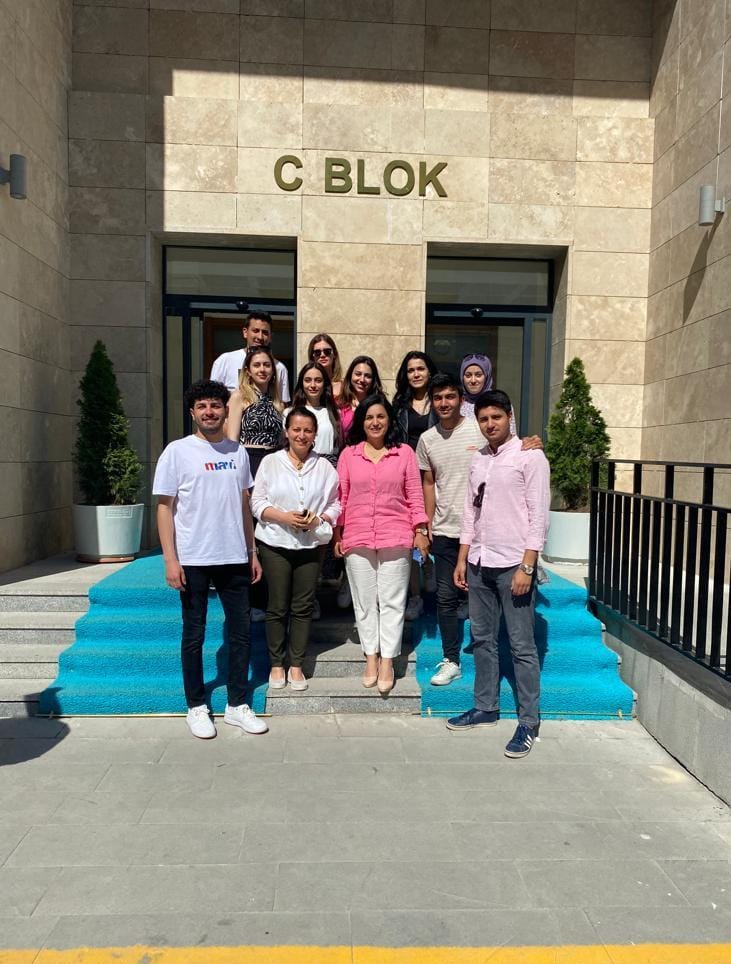 Öğrencilerimiz ile bir arada AYBÜ Bilim, Kültür, Spor ve Sanat şenlikleri devam ediyor.