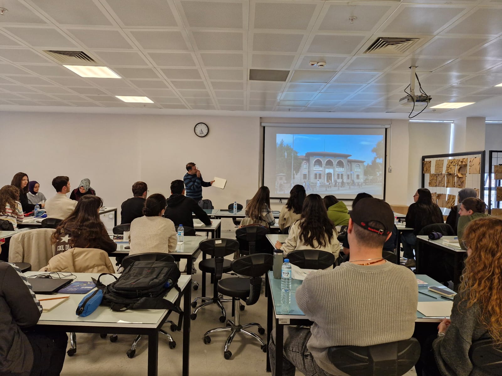 ARCH149 Workshop: Architectural Watercolor Sketching