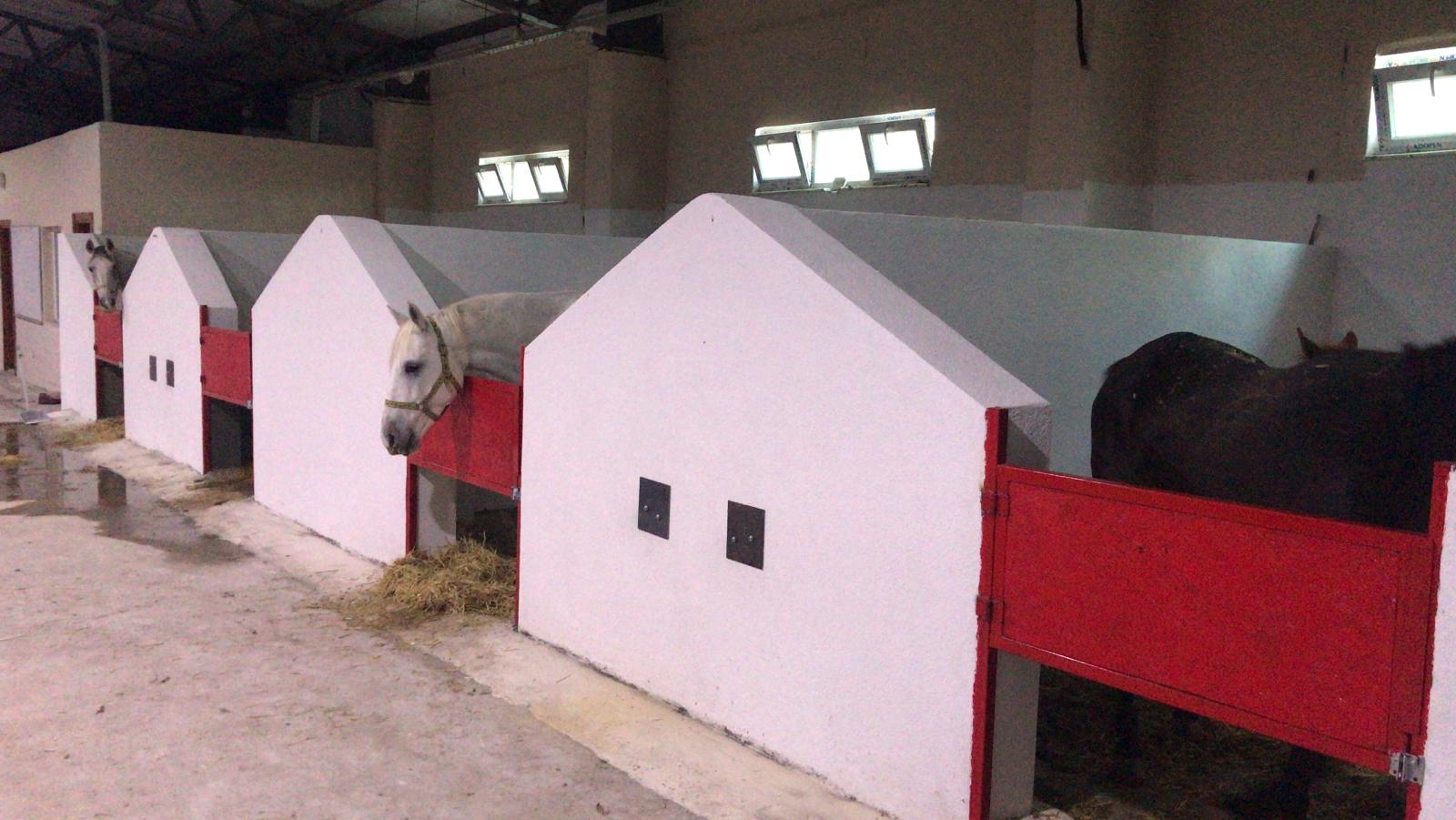 ATLARIMIZIN KALACAĞI YERLERİN İLK ETAP TADİLATI TAMAMLANDI.