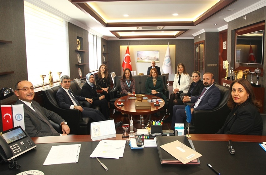 Üniversitemizde 8 Mart Dünya Kadınlar Günü Programı Gerçekleştirildi.