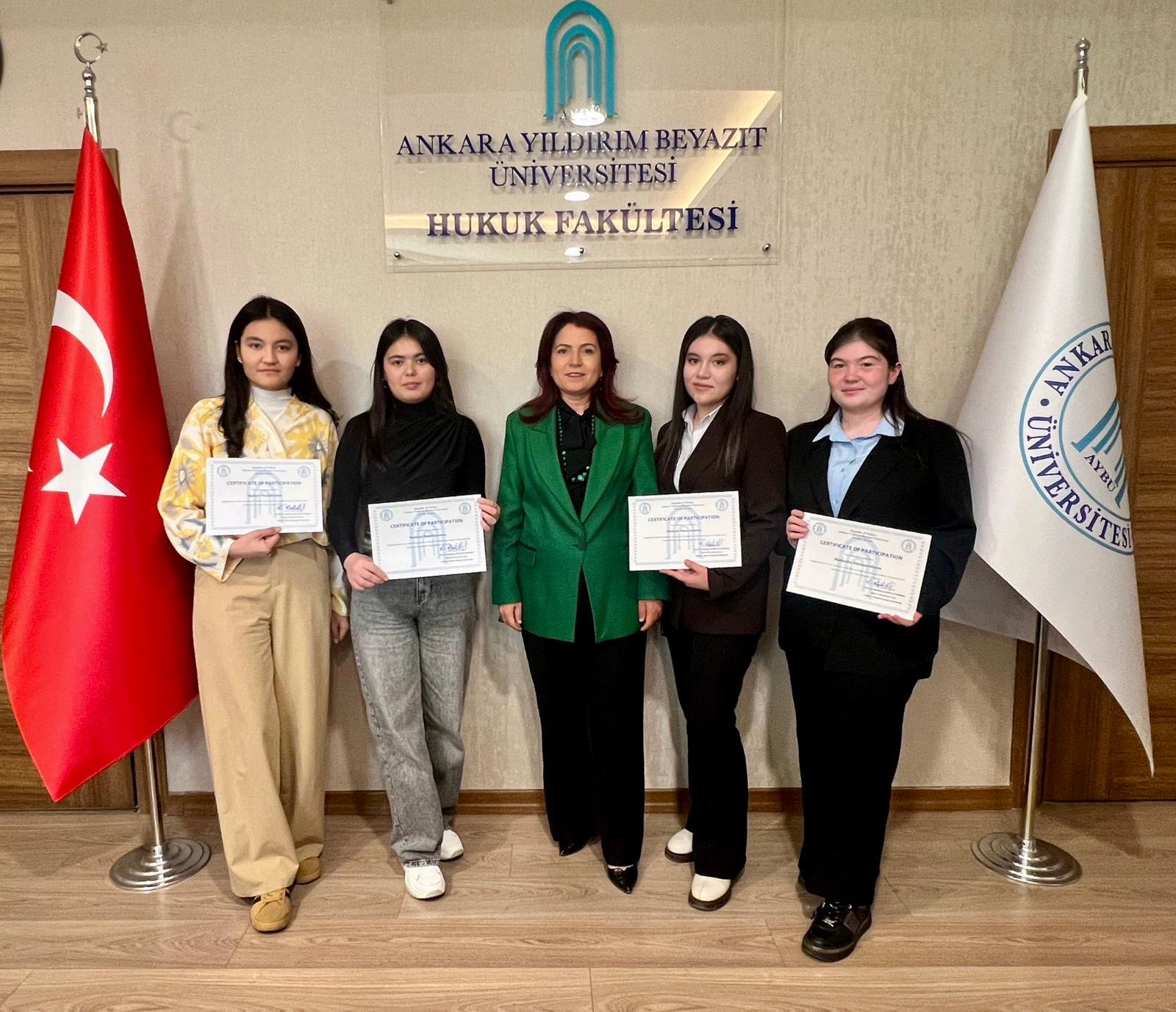 Our Dean Held a Meeting with Our Students Participating in the Uzbekistan Roundtable and Exchange Students from Uzbekistan