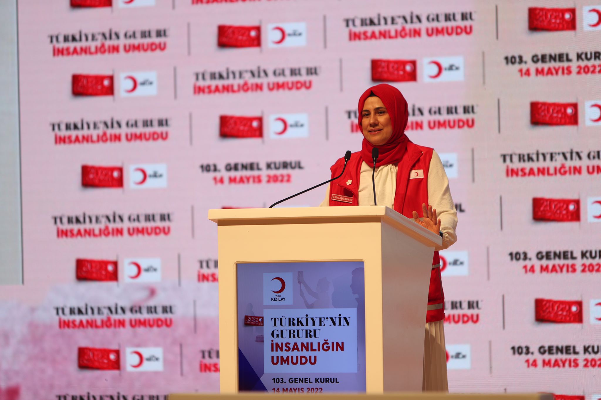 AYBÜ Tıp Fakültesi Tıbbi Biyokimya Anabilim Dalı öğretim üyelerimizden Prof. Dr. Fatma Meriç YILMAZ Hocamız Kızılay Genel Başkan Yardımcısı seçilmistir